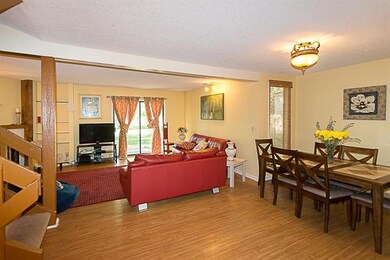 7120 Flint Dr, Shawnee, KS 66203 - photo 4