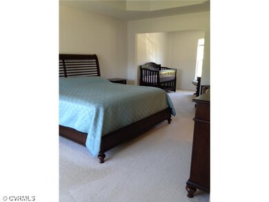 Master Bedroom - HUGE master with sitting room or 