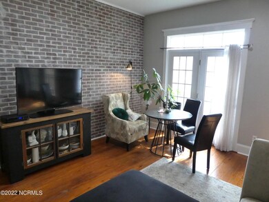 5 Living Room 4