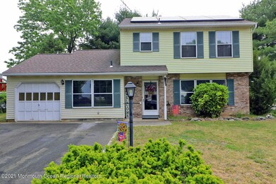 46 Bristlecone Dr, Howell, NJ 07731 - photo 2