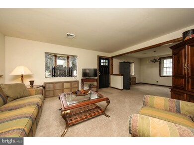 8 Wilmer Ave, Conshohocken, PA 19428 - photo 4