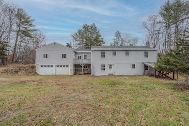141 Raymond Rd, Deerfield, NH 03037 - photo 4