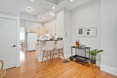 411 Reinhard Ave unit 11, Columbus, OH 43206 - photo 6