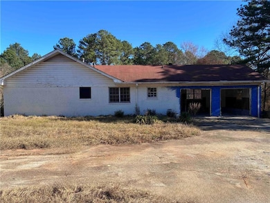 2492 Tucker Mill Rd SW, Conyers, GA 30094 - photo 3