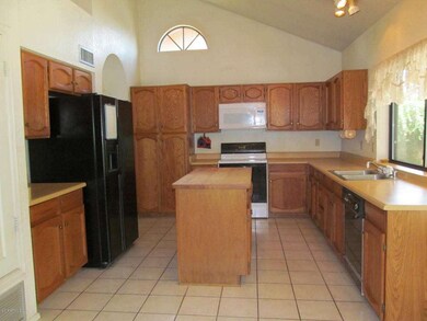 1933 E La Vieve Ln, Tempe, AZ 85284 - photo 6