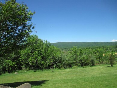 2017 Carroll Dr, Blacksburg, VA 24060 - photo 3