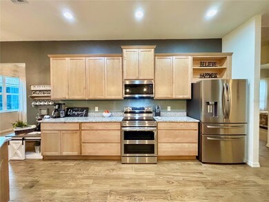 1321 Oakmont Dr, Winter Haven, FL 33884 - photo 3