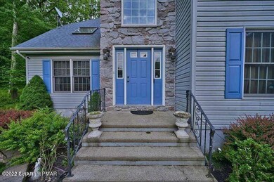 162 Spruce Run Dr, Dingmans Ferry, PA 18328 - photo 3