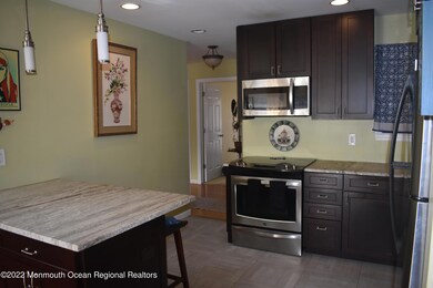 22 Danbury Ct, Red Bank, NJ 07701 - photo 6