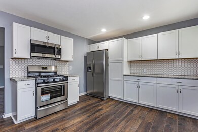 Kitchen 4