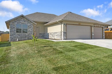 672 W Pinewood, Nixa, MO 65714 - photo 2