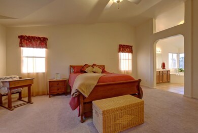 masterbed1