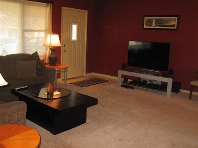 1520 Lakewood Dr, Bettendorf, IA 52722 - photo 3