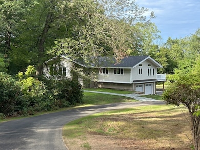 19 Crown Hill Rd, Atkinson, NH 03811 - photo 3