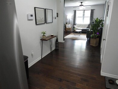 1016 Russell Ln, Bedford, TX 76022 - photo 7