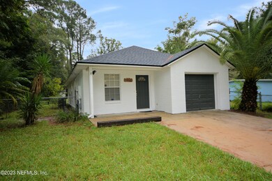 8548 Newton Rd, Jacksonville, FL 32216 - photo 2