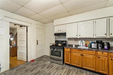 213 N Railroad St, Allentown, PA 18102 - photo 5