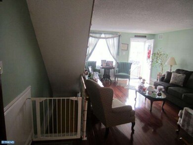 1149 Tremont Dr, Glenolden, PA 19036 - photo 7