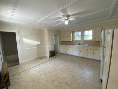 4 kitchen