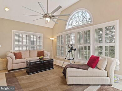 25603 Creek Run Terrace, Chantilly, VA 20152 - photo 4