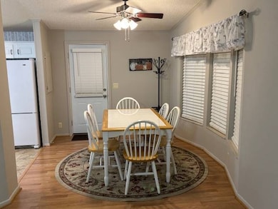 239 E Buffalo Bluff Rd unit 164, Satsuma, FL 32189 - photo 7