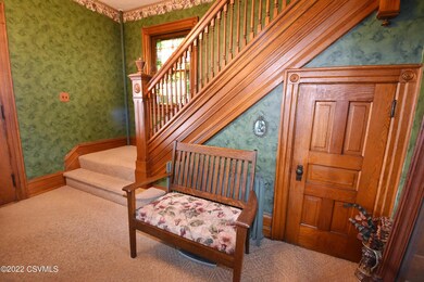 595 E 3rd St, Bloomsburg, PA 17815 - photo 3