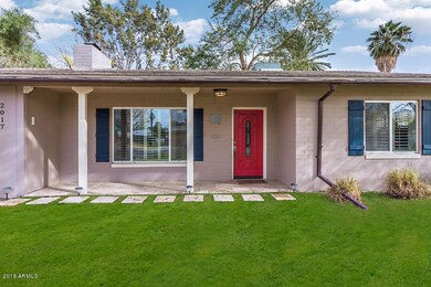 2017 N 39th Pl