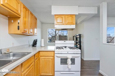 09-Kitchen_MAX5235