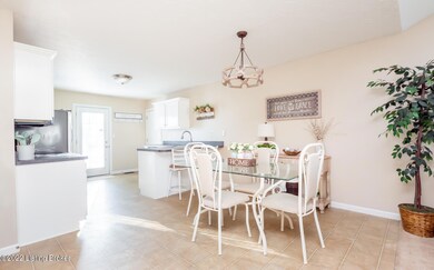 563 Deer Park Way, Mount Washington, KY 40047 - photo 6