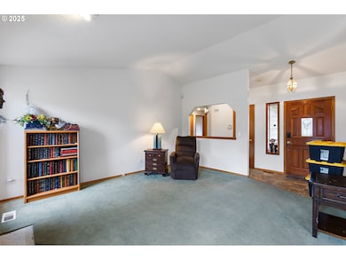 2981 SW 31st St, Gresham, OR 97080 - photo 5