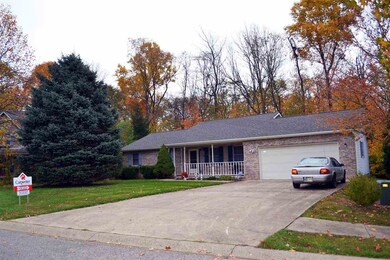 701 W Rosewood Dr, Bloomington, IN 47404 - photo 2