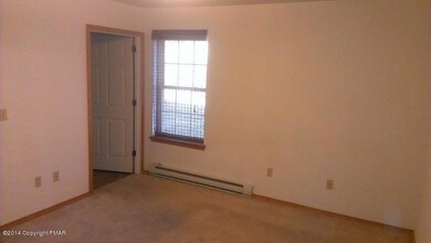 35 Learn Ln unit 101, East Stroudsburg, PA 18301 - photo 4