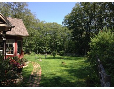 348 Dudley Southbridge Rd, Dudley, MA 01571 - photo 4