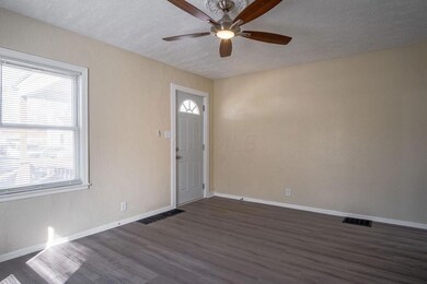 2841E13th-9