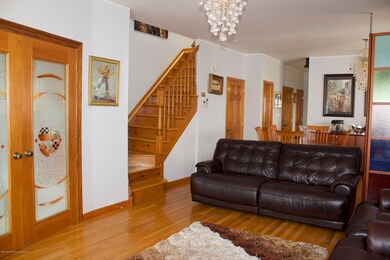 425 Patterson Ave, Staten Island, NY 10305 - photo 5