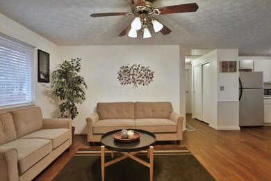 Living room 2