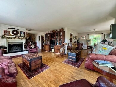 7621 Rockwell Dr, Dayton, OH 45414 - photo 4