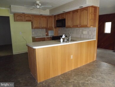 305 Walnut Ave, Marlton, NJ 08053 - photo 5