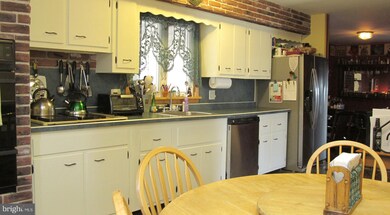 2413 Beverly Rd, Cinnaminson, NJ 08077 - photo 7