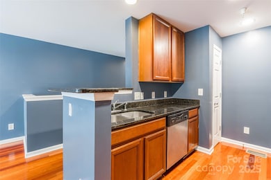 3629 Warp St unit 3629, Charlotte, NC 28205 - photo 7