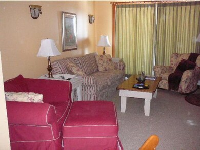 Open to dining/living area