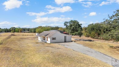 1030 S Reno Rd, Springtown, TX 76082 - photo 3