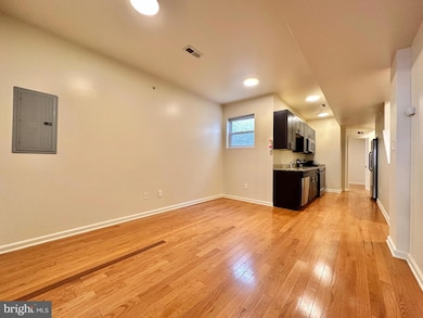 2233 N Camac St unit 2, Philadelphia, PA 19133 - photo 2