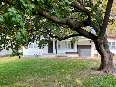 1513 E McGee St, Springfield, MO 65804 - photo 3