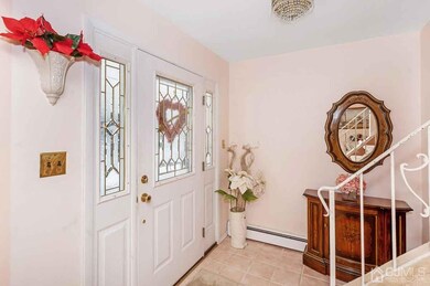 13 Princeton Dr, Middlesex, NJ 08846 - photo 4