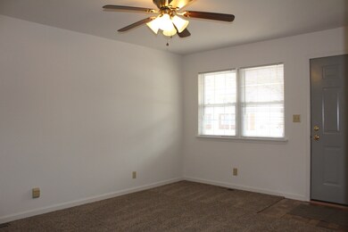 6542 Heathervale Ct, Newburgh, IN 47630 - photo 3