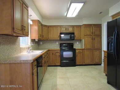 4847 Ducheneau Dr, Jacksonville, FL 32210 - photo 7