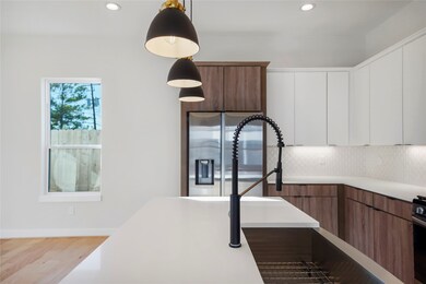 4803 Abbadean Dr, Houston, TX 77018 - photo 2