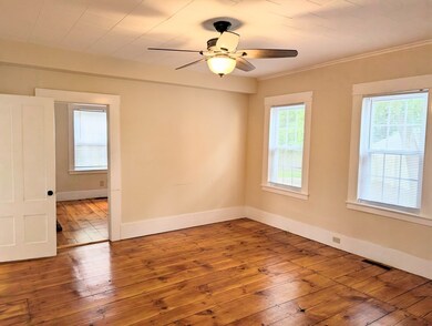 319 Great Rd unit 1st fl, Littleton, MA 01460 - photo 5