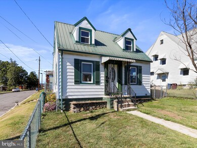 723 Glenmore St, Cumberland, MD 21502 - photo 3